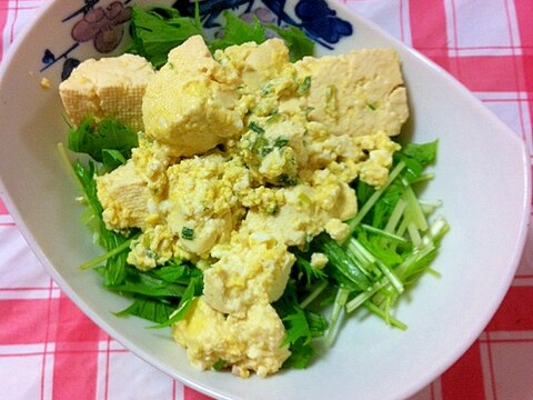 ヘルシー♡豆腐の卵炒めサラダ